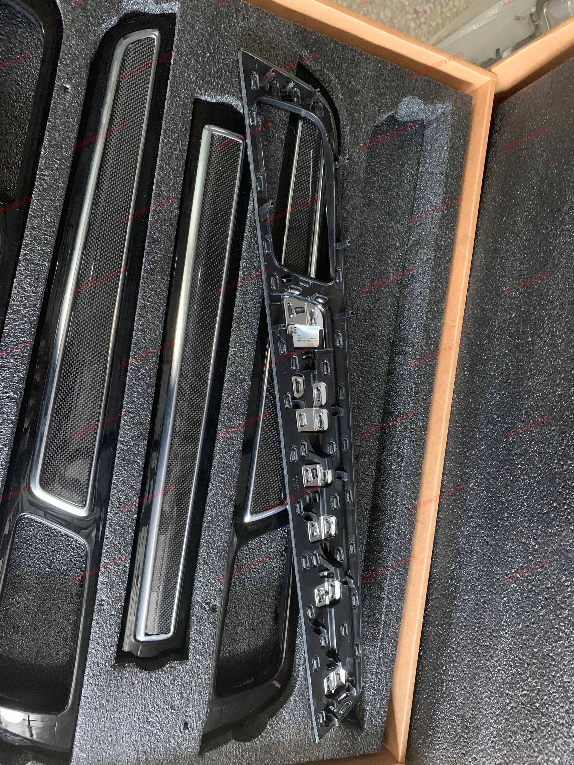 Carbon Interior Trim Kit for Porsche Cayenne 2017 Dashboard Trim Door Trim