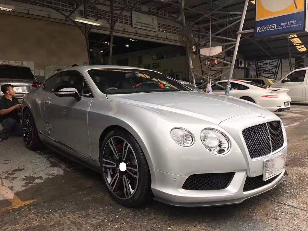 CARBON FIBER BODY KIT FOR BENTLEY CONTINENTAL GT V8 W12 2011-2015

Set includes:
Carbon Front lip
Carbon Side skirts addon
Carbon Rear diffuser.&nbsp;

Material:&nbsp;&nbsp;Carbon Fiber.&nbsp;

Note: Professional installation is required. Cutting of rear bumper light bracket is required. Sometimes need cut new diffuser locally to clear the rear suspension. Carbon rear diffuser available in two types: for V8 and W12 engines. Please specify your engine type when placing an order.
