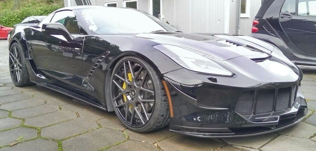 WIDE BODY KIT for CHEVROLET CORVETTE C7 STINGRAY 2017 - 2019   Set includes:  Front Bumper Front Canards Front Fenders Side Skirts Rear Fender Flares Rear Diffuser