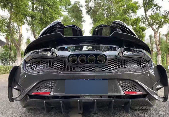Conversion-body-kit-for-McLaren-720S-upgrade-to-765LT