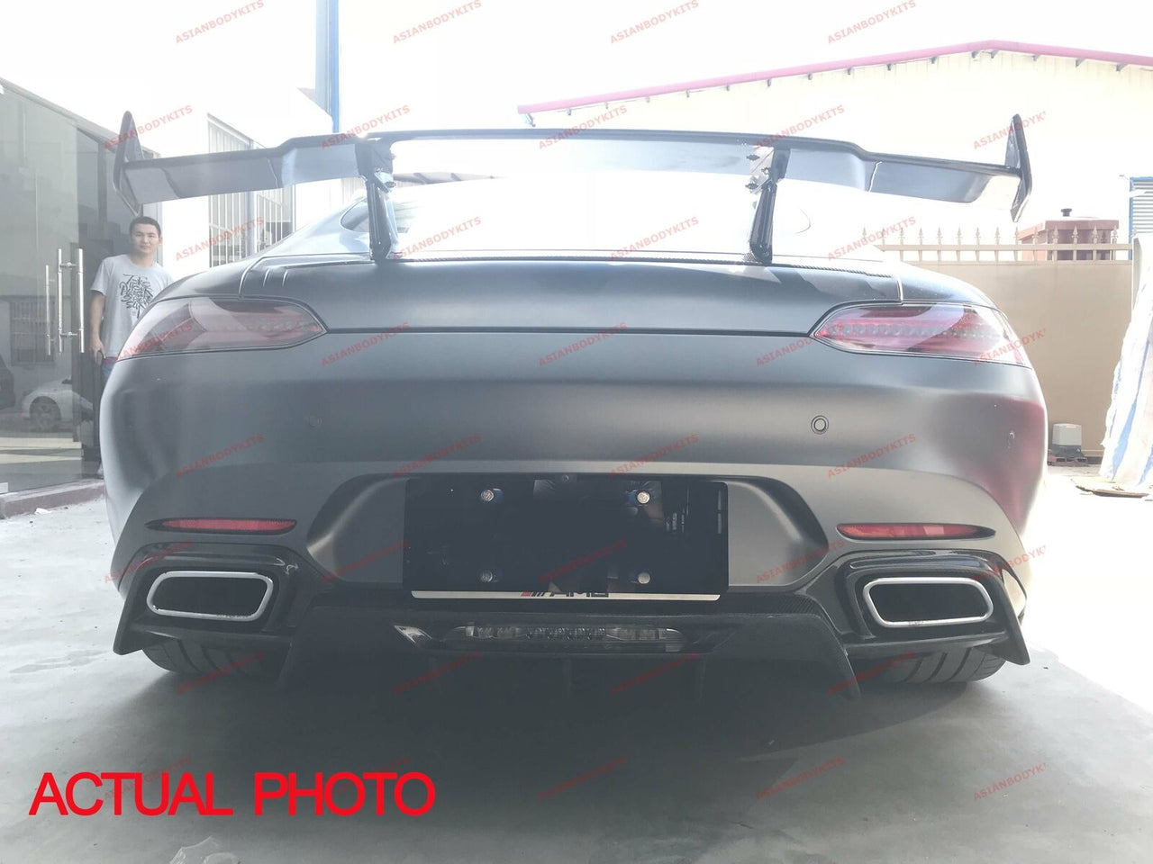 DRY CARBON FIBER REAR DIFFUSER for MERCEDES BENZ AMG GT S C190 R190 2015 - 2018