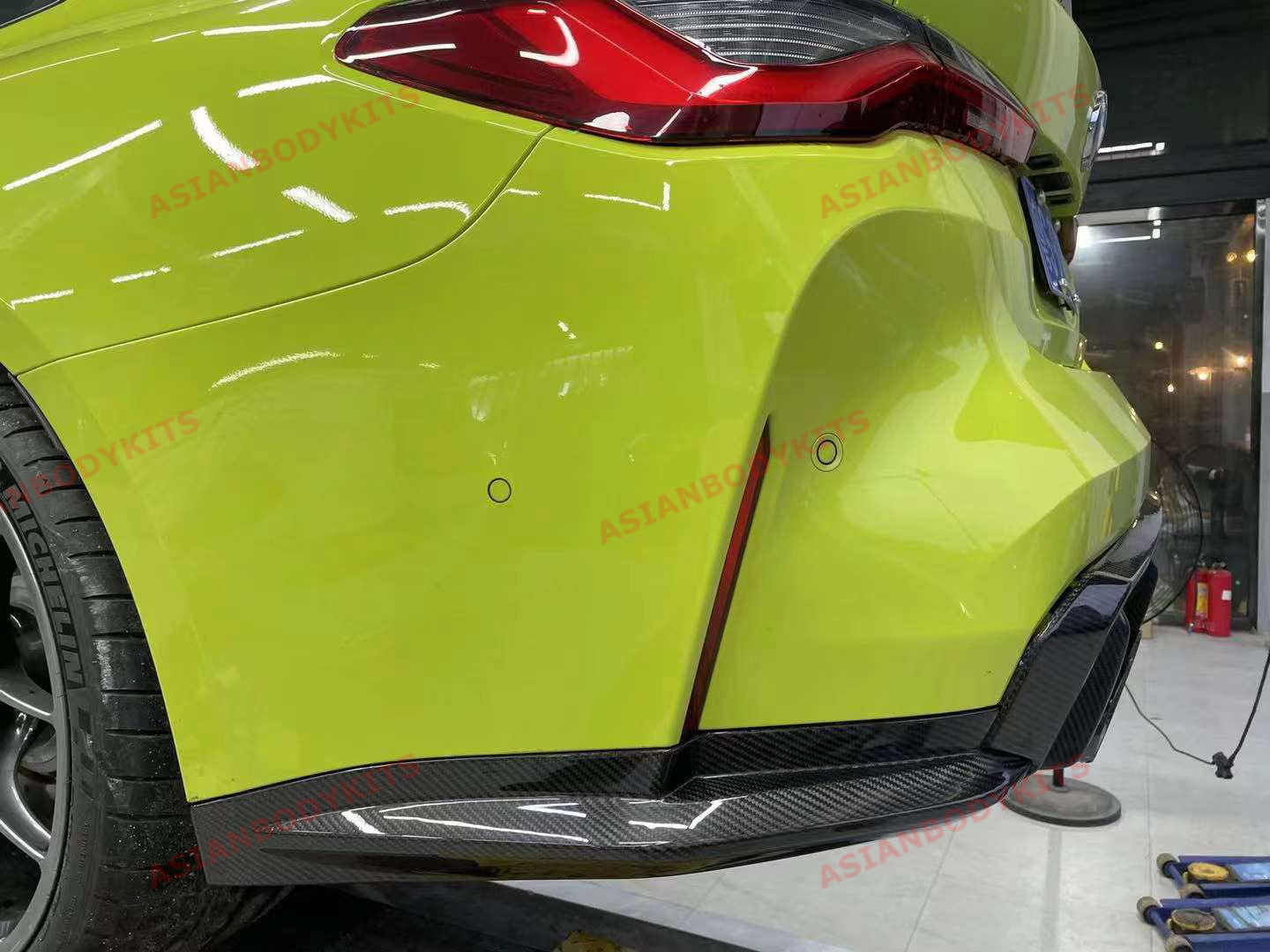 DRY CARBON FIBER REAR DIFFUSER for BMW M4 G82 2021+