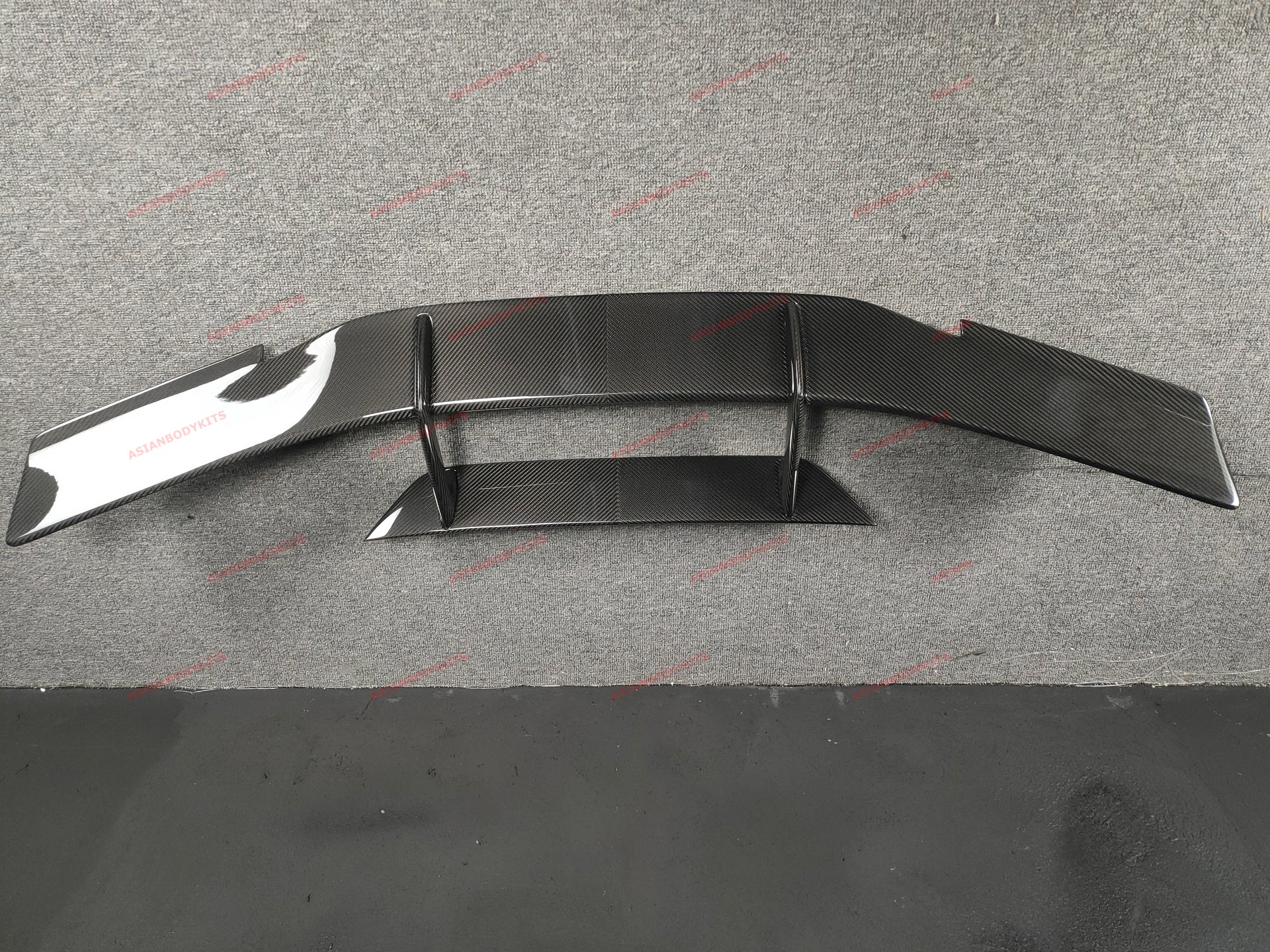 DRY CARBON FIBER REAR SPOILER WING for LAMBORGHINI HURACAN EVO COUPE SPYDER 19+