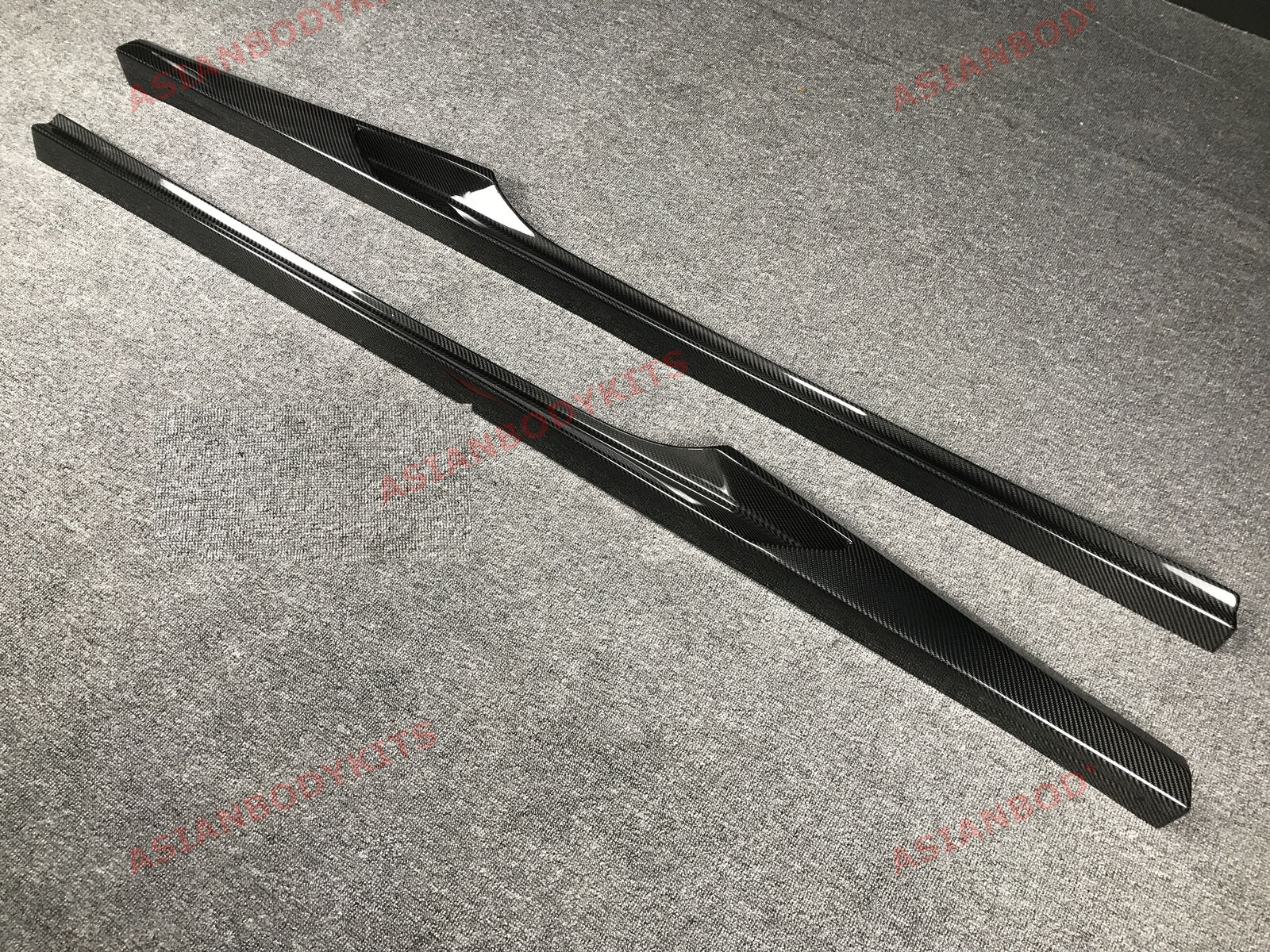 DRY CARBON FIBER SIDE SKIRTS for FERRARI 488 GTB Spyder 2015 - 2019