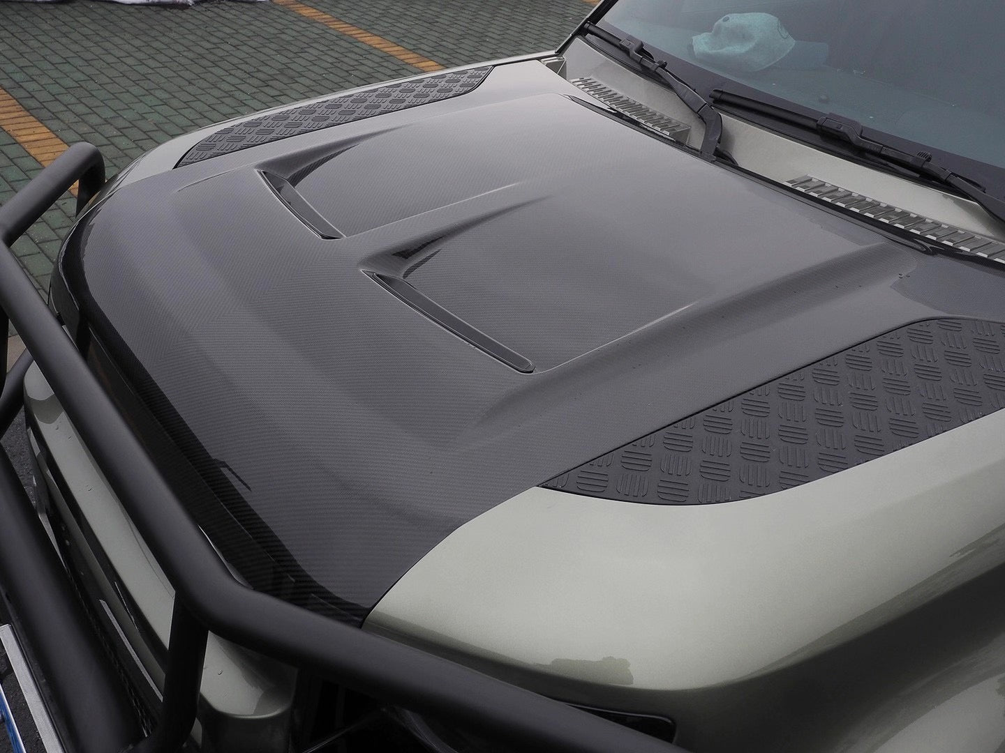 SVR Style hood for land rover defender l663 110 90