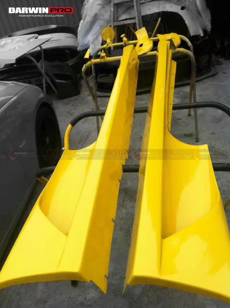 CONVERSION FERRARI F430 TO SCUDERIA BODY KIT

Set includes:
Front Bumper Assembly
Side Skirts
Rear Bumper Assembly
Rear diffuser

NOTE: Professional installation is required.

CONTACT US FOR PRICING