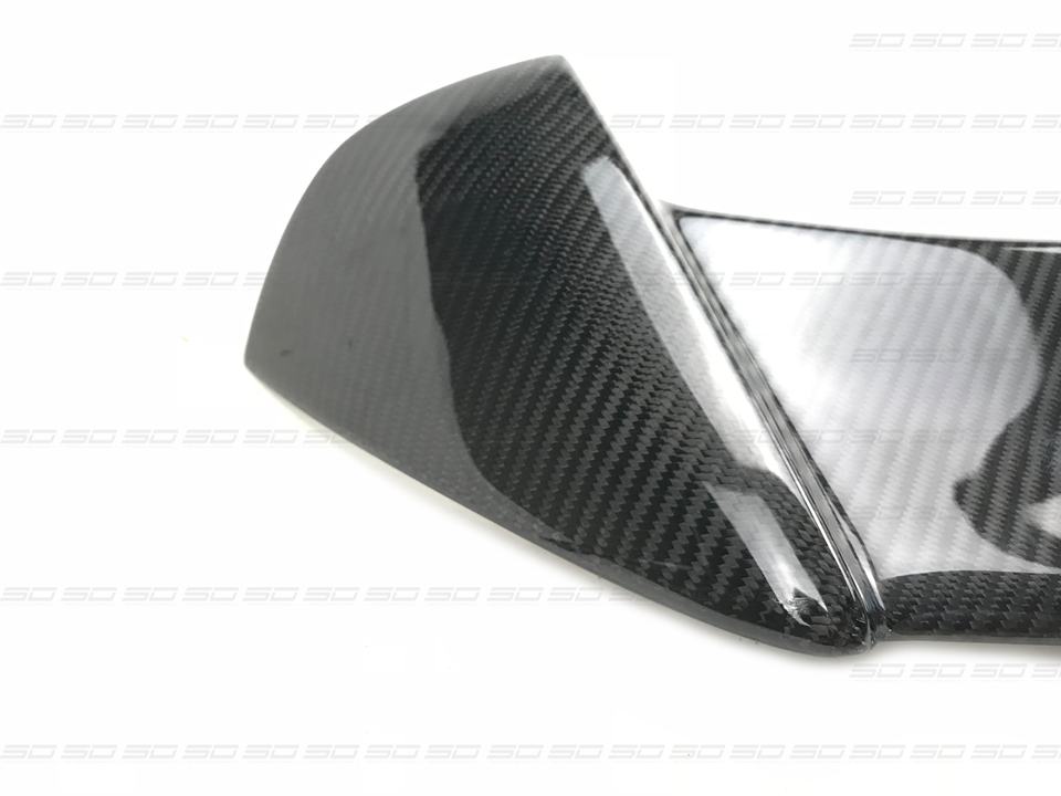 Dry Carbon Rear Spoiler For BMW 1 Series F20  Set include:    Rear Spoiler Material: Dry Carbon NOTE: Professional installation is required
