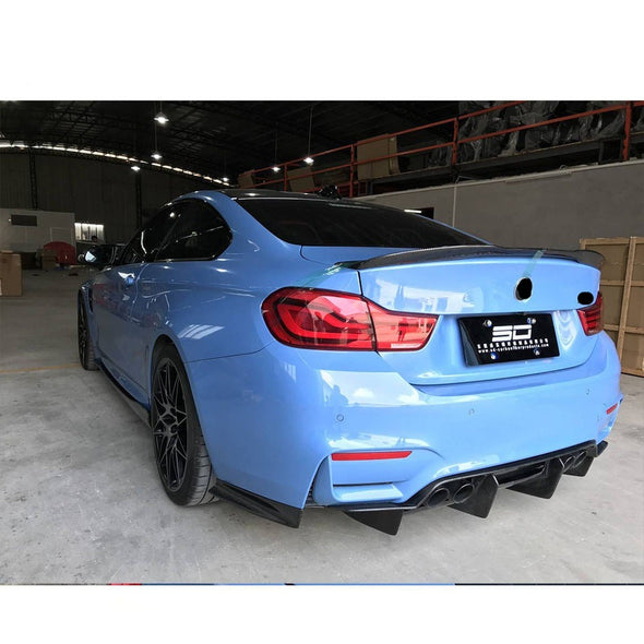 PSM Style Dry Carbon Rear Spoiler For M3 F80 M4 F82 F83  Set include:    Rear Spoiler Material: Dry Carbon NOTE: Professional installation is required