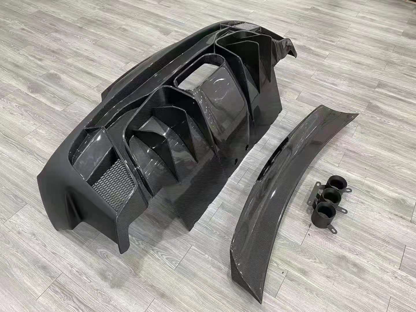 458 Vorsteiner Style Half Carbon Fiber Body Kit Front Rear Bumper Engine Hood Rear Spoiler Wing For Ferrari 458 Italia And Spider Spyder