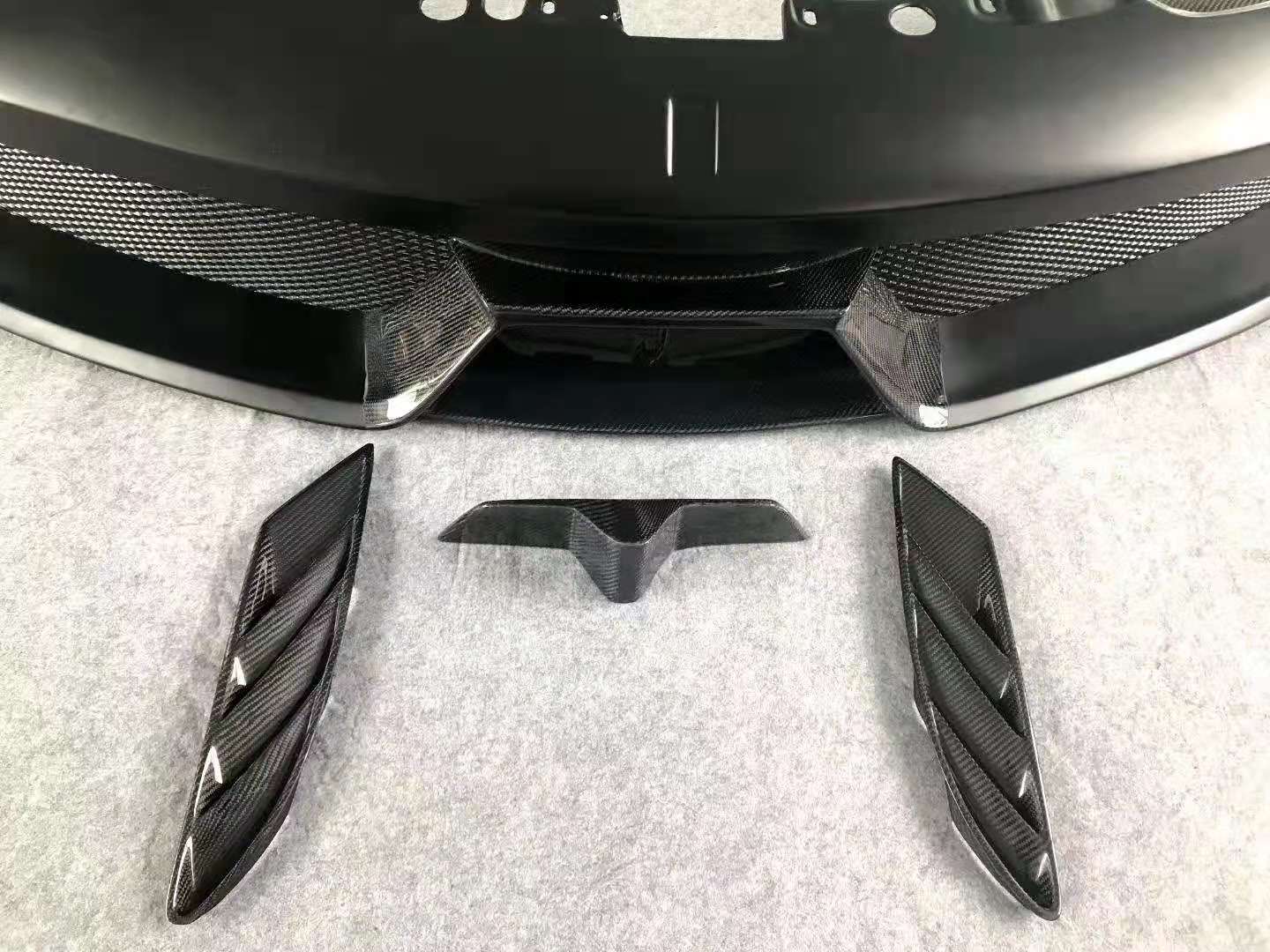 CONVERSION CARBON BODY KIT for FERRARI 458 2010 - 2016 UPGRADE to SPECIALE 2013 - 2016


Set includes:
Front Bumper
Front Bumper Trims
Front Hood
Side Skirts
Rear Trims
Rear Bumper
Rear Diffuser