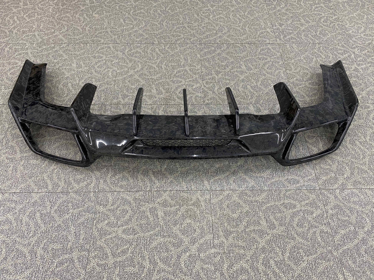 High-quality carbon fiber rear diffuser for AMG GT GTS
