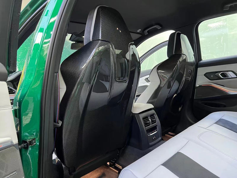 OEM DRY CARBON FIBER SEAT BACK COVER SHELL SKIN TRIM FOR M3 G80 M4 G82 2020+  Set include:    Seat Back Cover Shell Skin Trim Material: Carbon Fiber NOTE: Professional installation is required