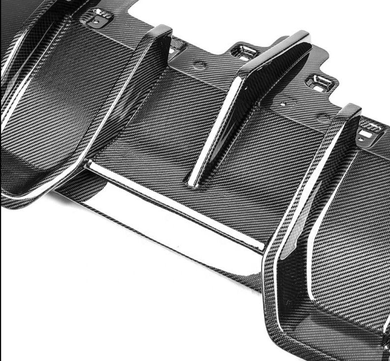 FORZA DRY CARBON REAR DIFFUSER FOR LAMBORGHINI HURACAN EVO RWD