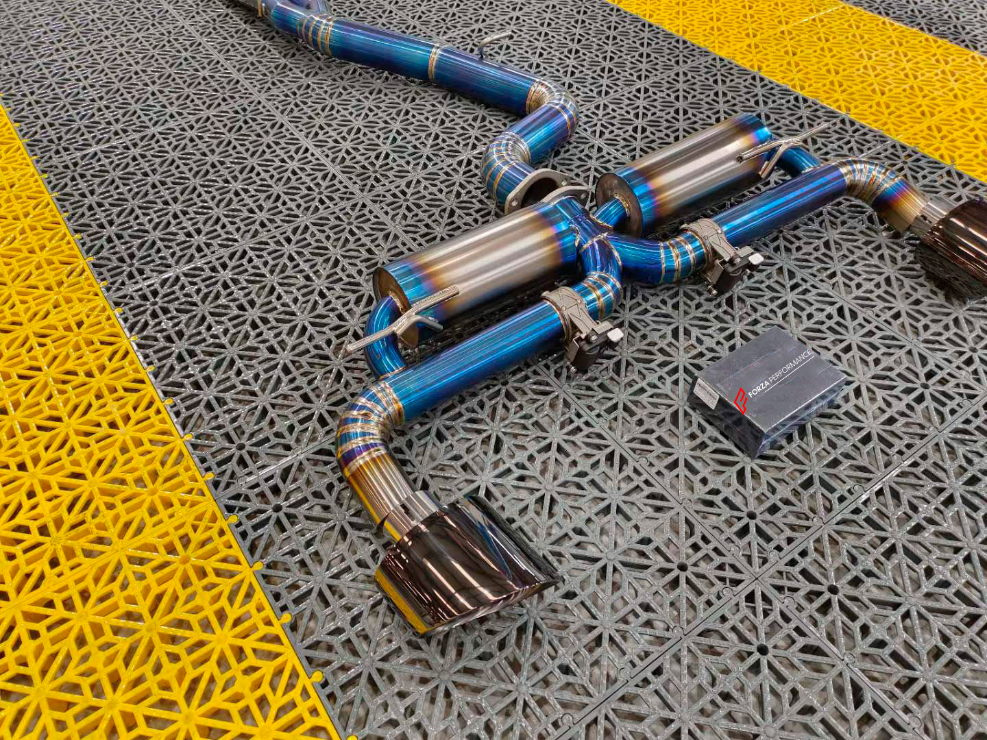 Exhaust System For Audi TTRS V1