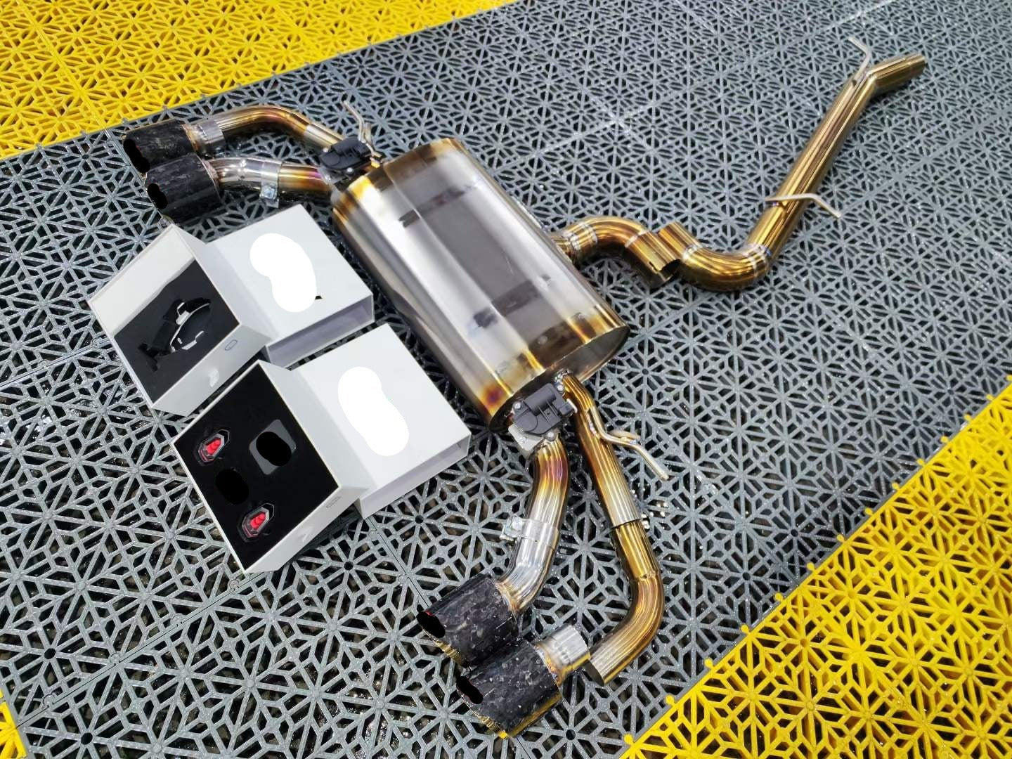 VALVED EXHAUST CATBACK MUFFLER for VOLKSWAGEN GOLF 8R