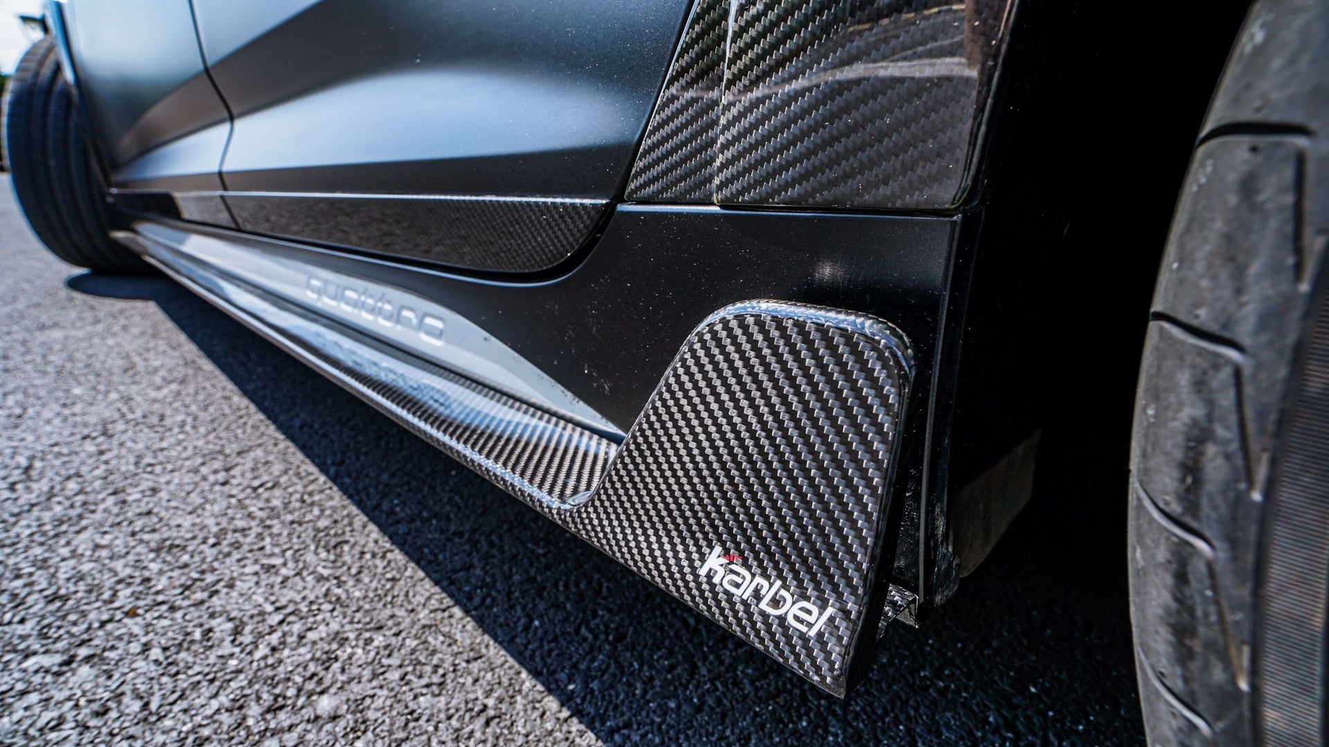 KARBEL CARBON CARBON FIBER SIDE SKIRTS FOR AUDI A6 ALLROAD C8 2020-ON