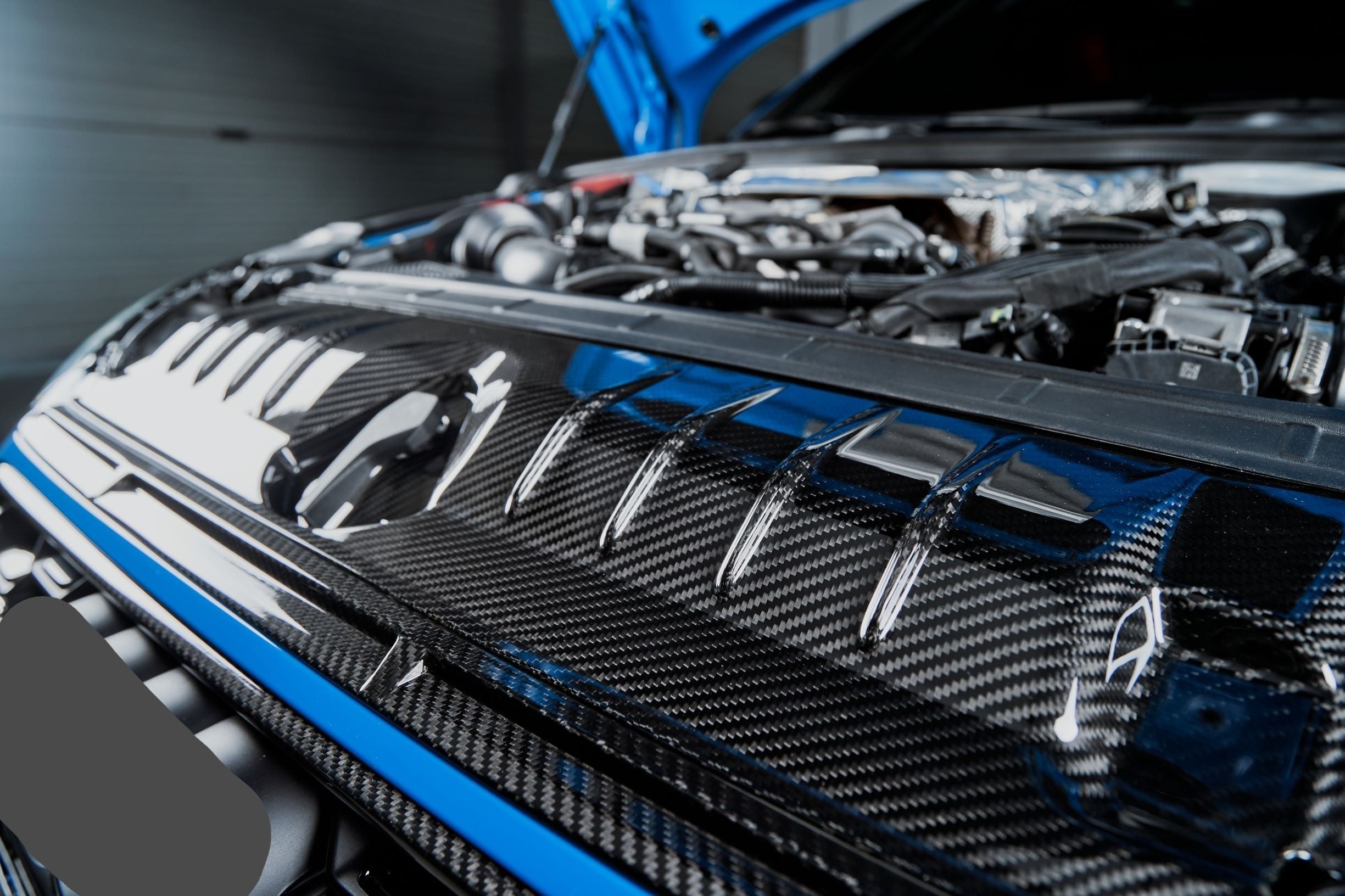 KARBEL CARBON DRY CARBON FIBER RADIATOR COOLING PLATE FOR AUDI S4 & A4 ...