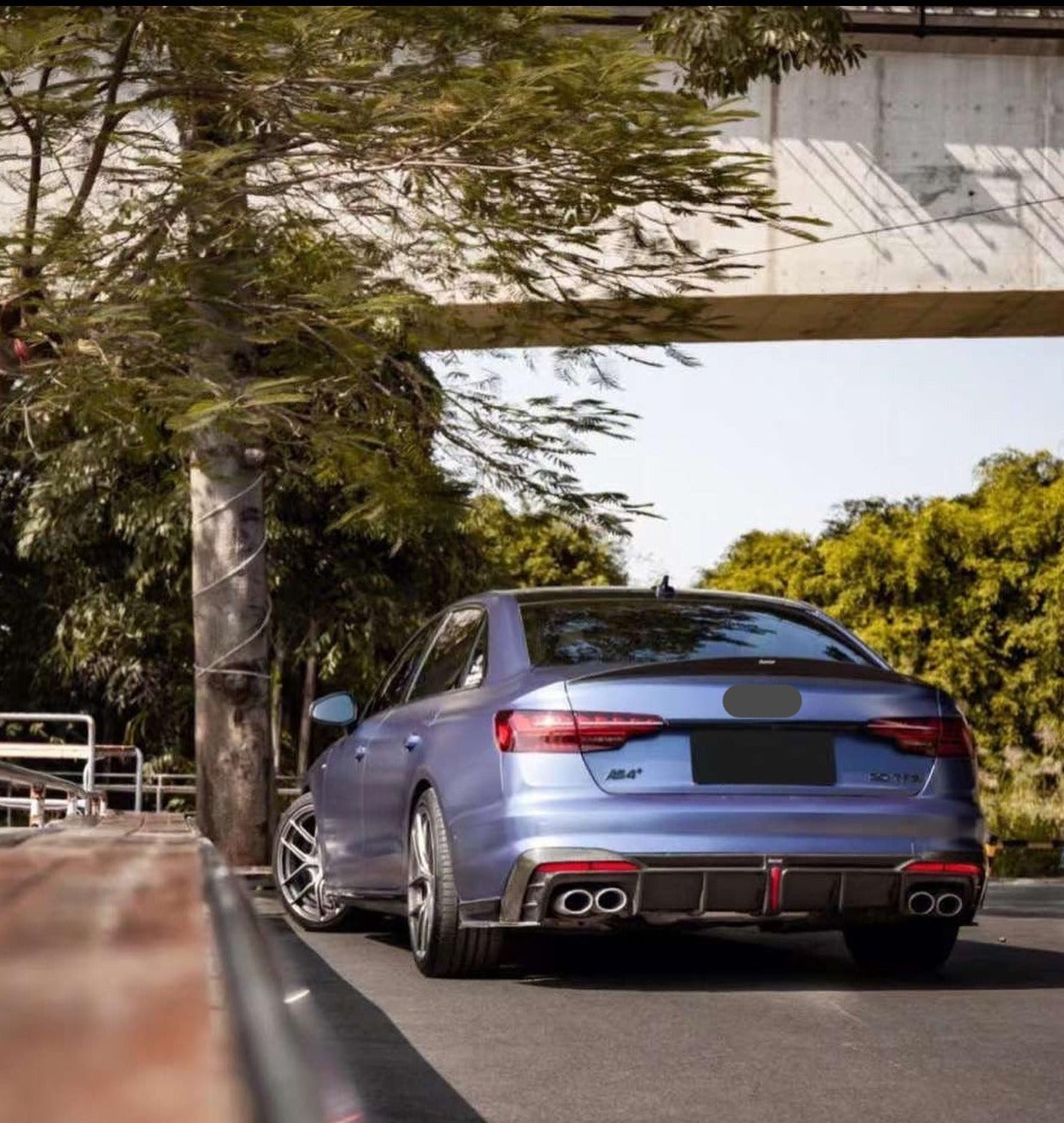 KARBEL CARBON DRY CARBON FIBER REAR DIFFUSER VER.1 WITH BRAKE LIGHT FOR AUDI S4 2020-ON B9.5