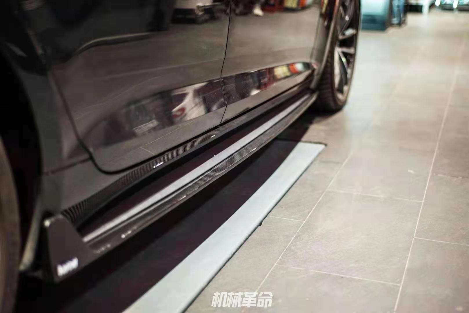 KARBEL CARBON FIBER SIDE SKIRTS FOR AUDI AUDI RS5 & S5 & A5 B9 2017-2019 SEDAN & COUPE