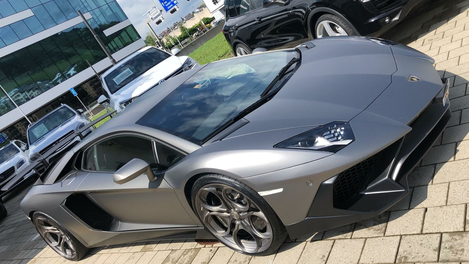 CONVERSION BODY KIT LP750 SV STYLE FOR LAMBORGHINI AVENTADOR LP700 (2011 - 2015)