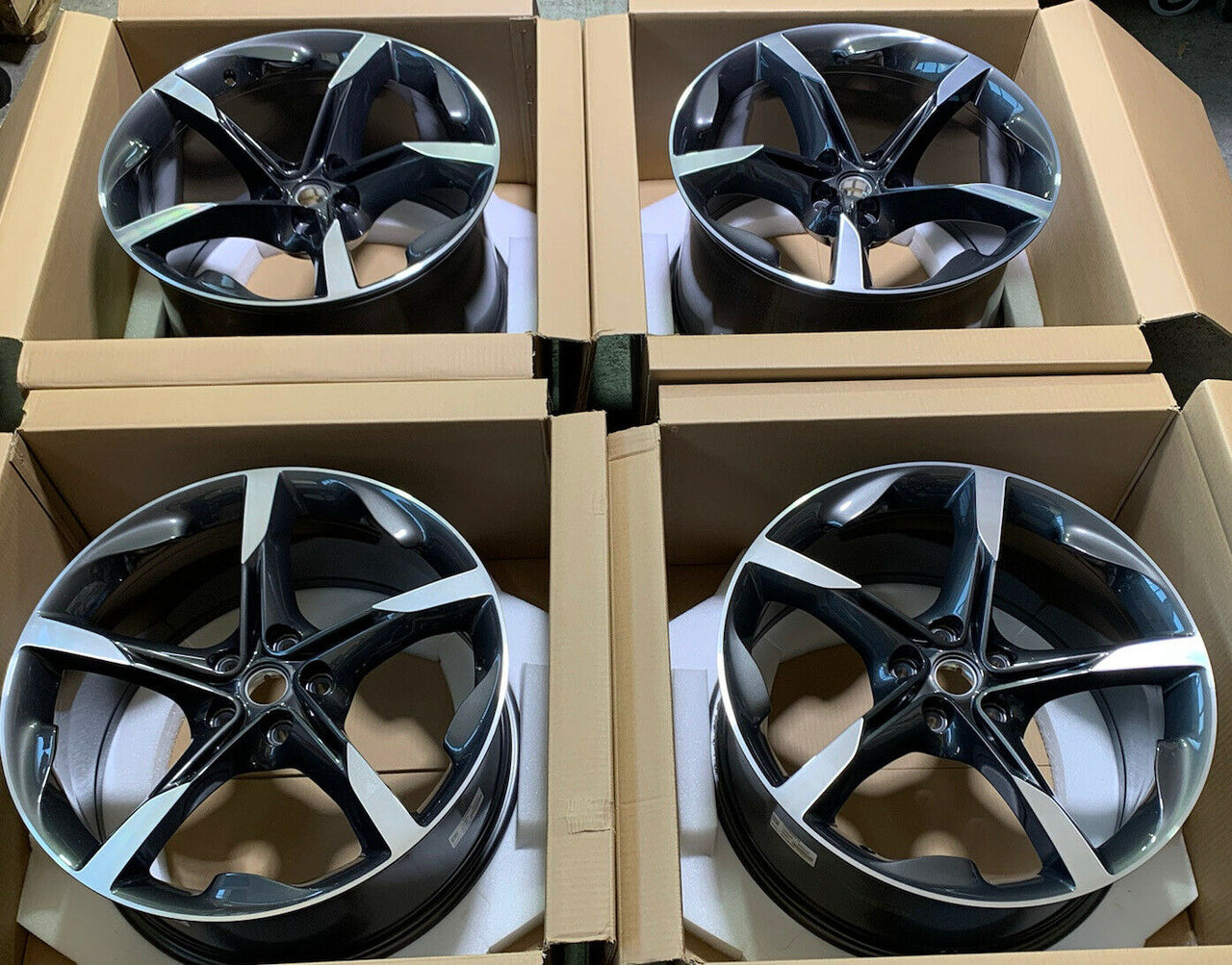 We manufacture premium quality forged wheels rims for Ferrari SF 90 SF90 in any design, size, color  Factory wheel size:  SF90 OEM specs 20 x 9.5 ET 49.9 20 x 11.5 ET 35.9