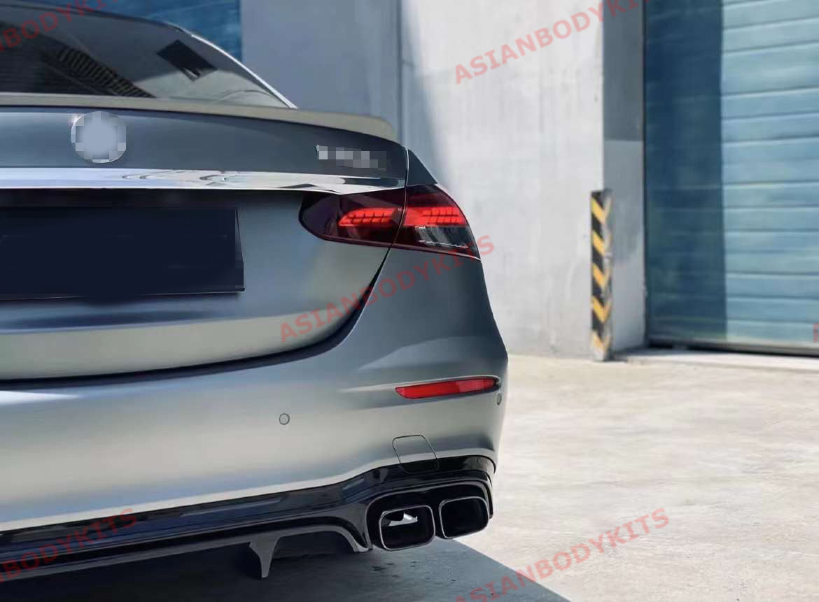 REAR DIFFUSER with EXHAUST TIPS for MERCEDES BENZ W213 E63 AMG 2020+
