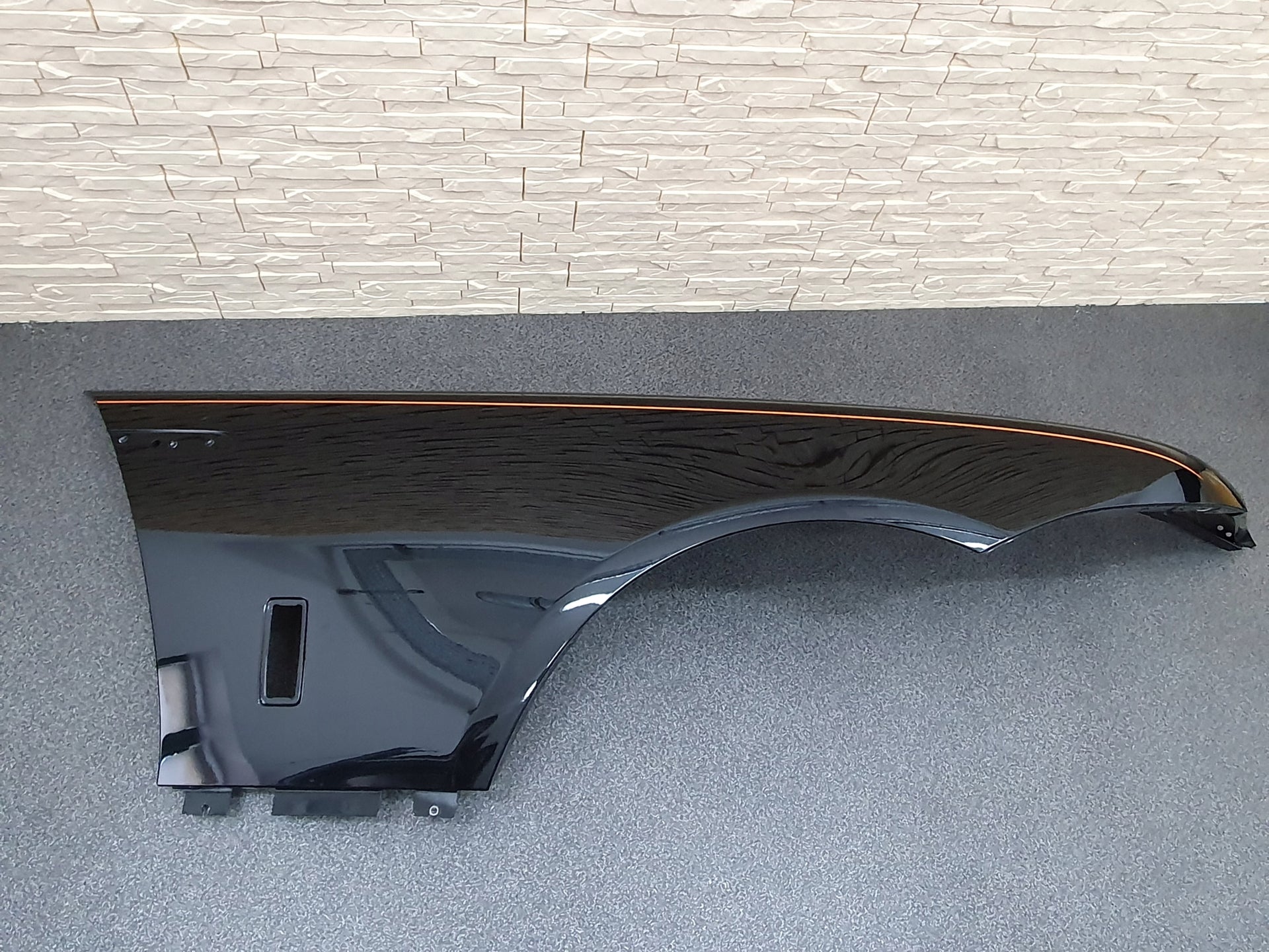GENUINE OEM SPARE PARTS V1 for ROLLS WRAITH