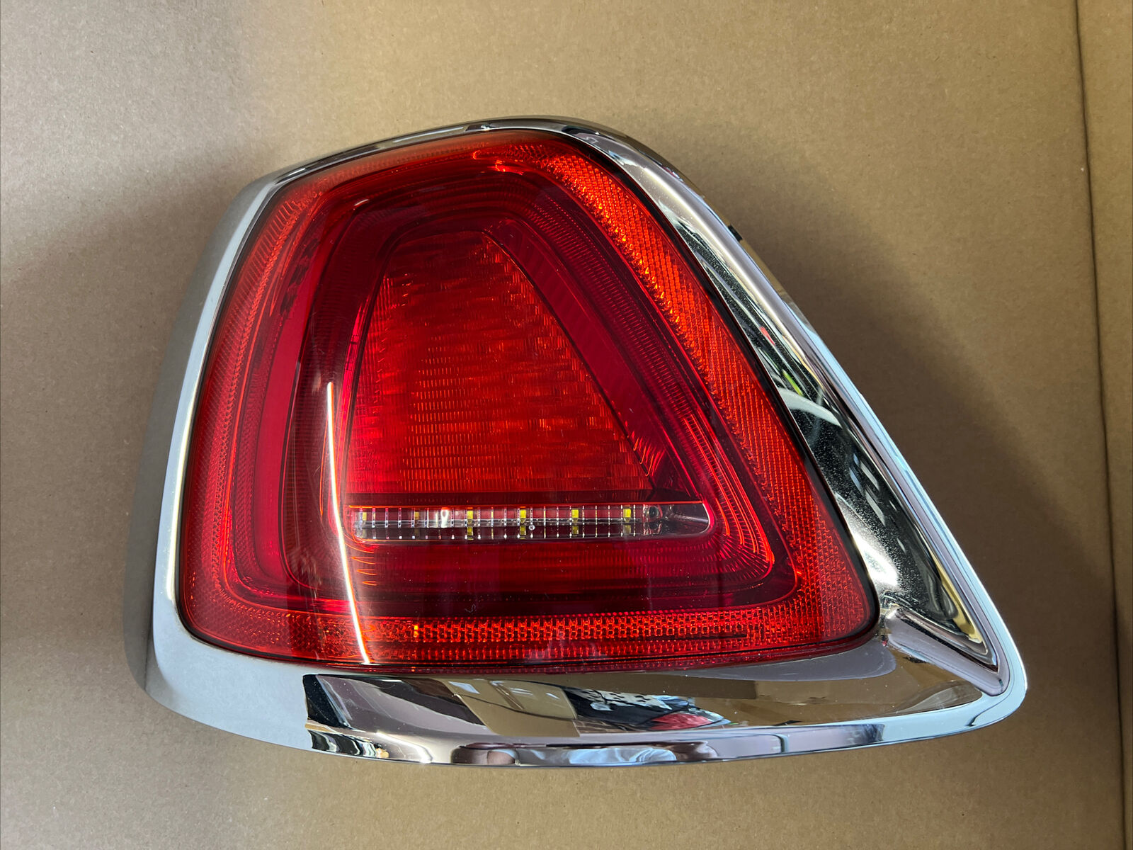 GENUINE OEM SPARE PARTS V1 for ROLLS WRAITH