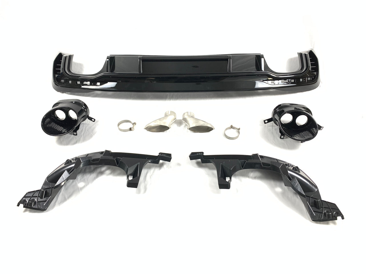 RS4 STYLE REAR DIFFUSER WITH EXHAUST TIPS for AUDI A4 B9 2020 - 2021
It can be full Black or Black with Silver
Set includes:
Rear Diffuser
Exhaust Tips
Material: ABS+PP Plastic
NOTE: Professional installation is required
