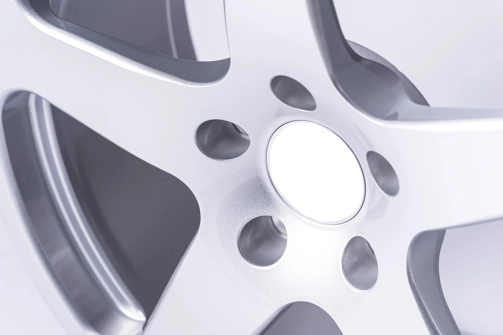 RUF FELGEN R9330036051 We manufacture premium quality forged wheels rims for   PORSCHE 911 V 993 1993 - 1998 in any design, size, color.  Wheels size:  Front 19 x 8.5 ET 56  Rear 19 x 10 ET 66  PCD: 5 x 130  CB: 71.6  Forged wheels can be produced in any wheel specs by your inquiries and we can provide our specs 