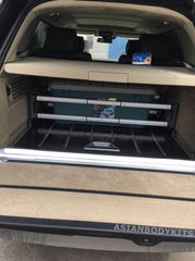 A new set of aftermarket Wooden Teak Floor Boot Liner Kit for Range Rover VOGUE L405 2013-2017 