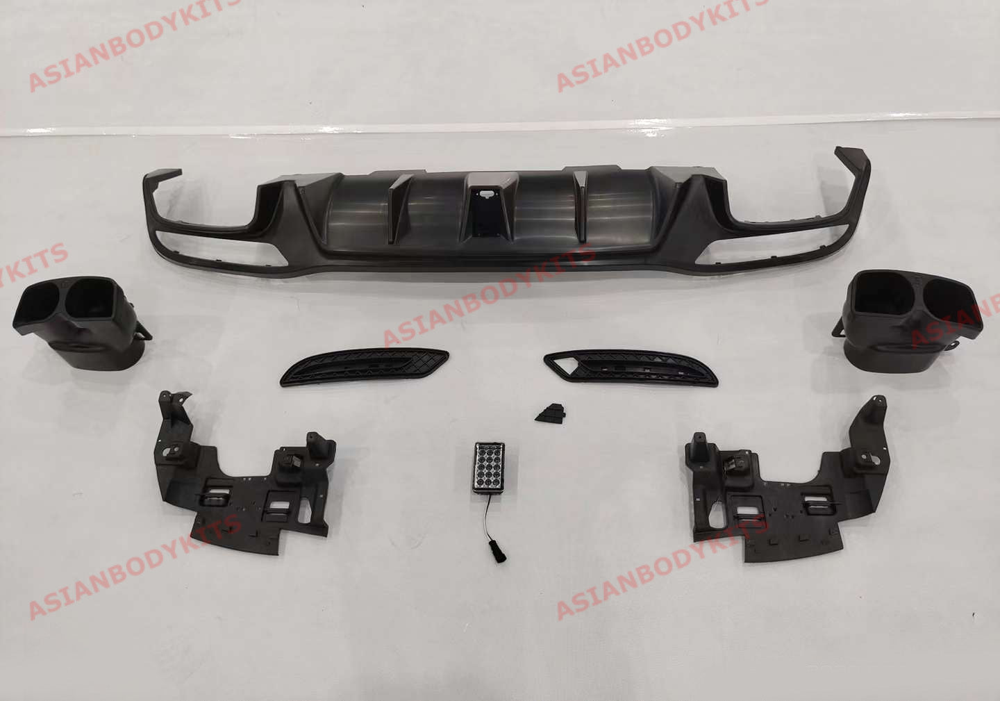 Rear Diffuser with Exhaust Tips for Mercedes Benz GLS X166 AMG package ...