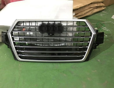SQ7 STYLE FRONT GRILLE for AUDI Q7 4M 2015 - 2019  Set includes:  Front Grille