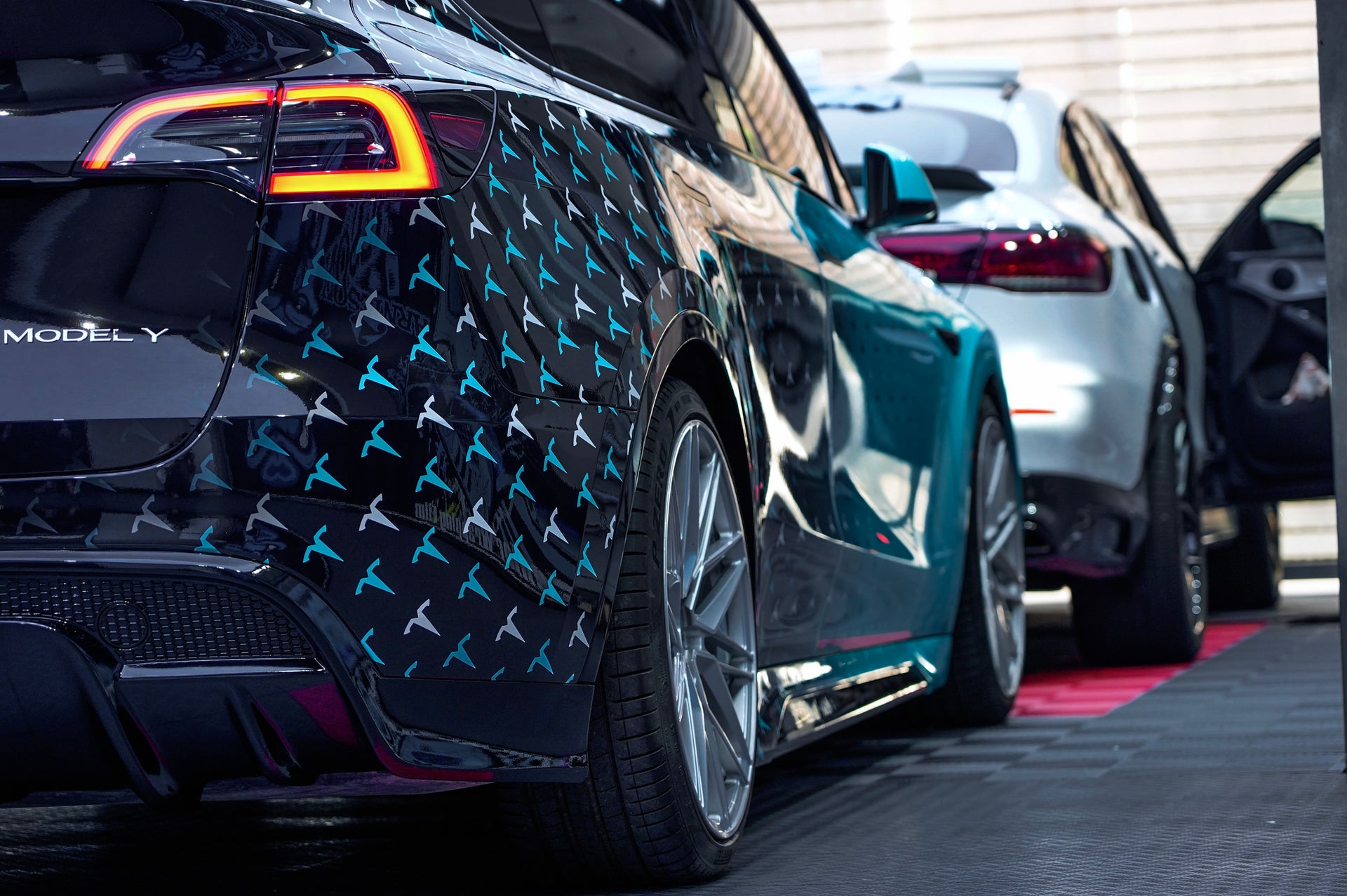 FORZA PERFORMANCE BODY KIT for TESLA Model Y Body Kit for Tesla Model Y  Set include:   Front bumper assembly with front lip Front hood Side skirts Wide fenders (can use without) Rear diffuser Trunk spoiler  Roof Spoiler Material: Carbon or PP