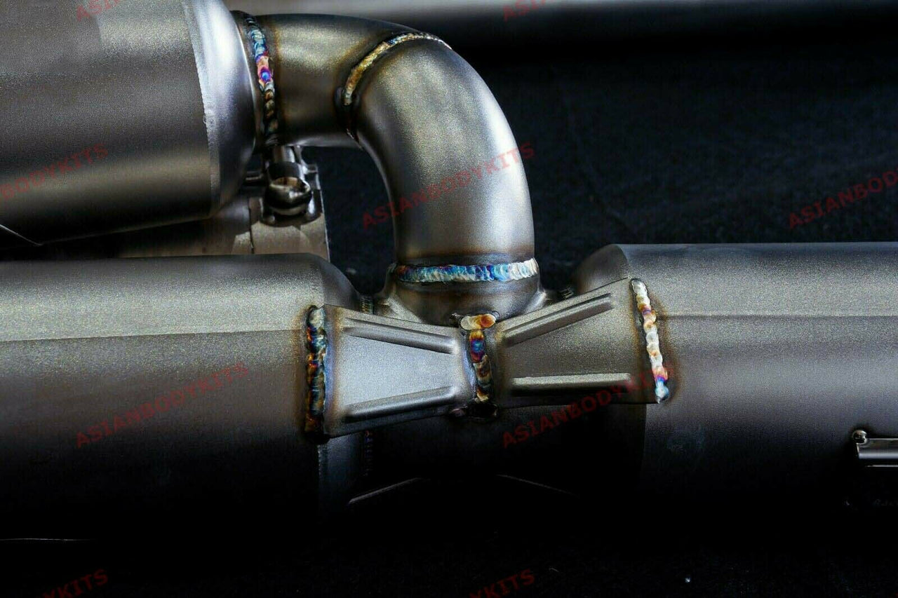 Aggressive sporty sound VALVED EXHAUST CATBACK MUFFLER for MERCEDES BENZ S-Class COUPE S63 AMG C217 2014-2017 (Engine: 5.5T)  Set include:  Center pipes  Pair of mufflers with valves The valve control unit and remote controller Material: Stainless steel  Production time: 10 days