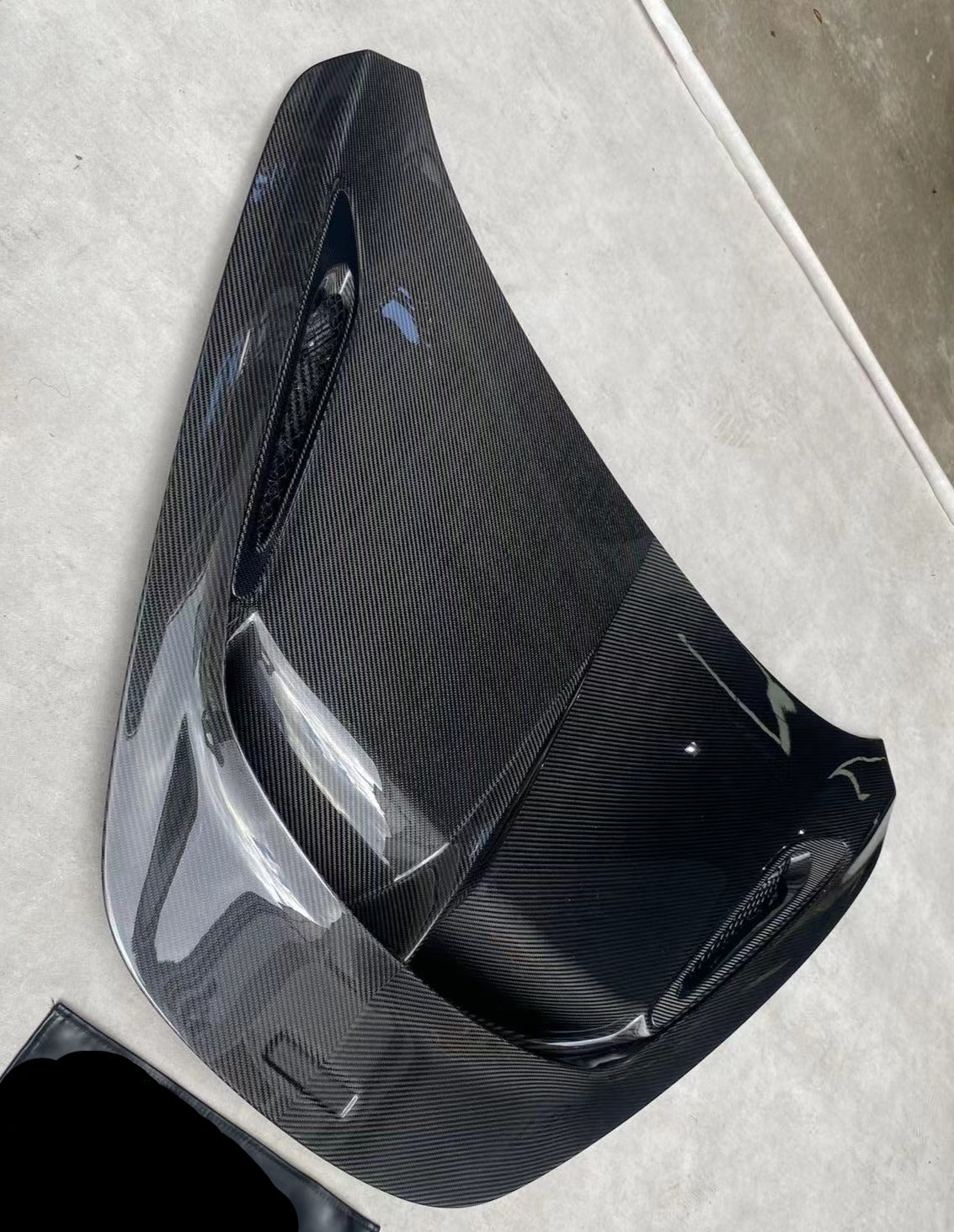VORSTEINER CARBON FIBER HOOD BONNET for:  MCLAREN 720S 2017+ Material: DRY carbon