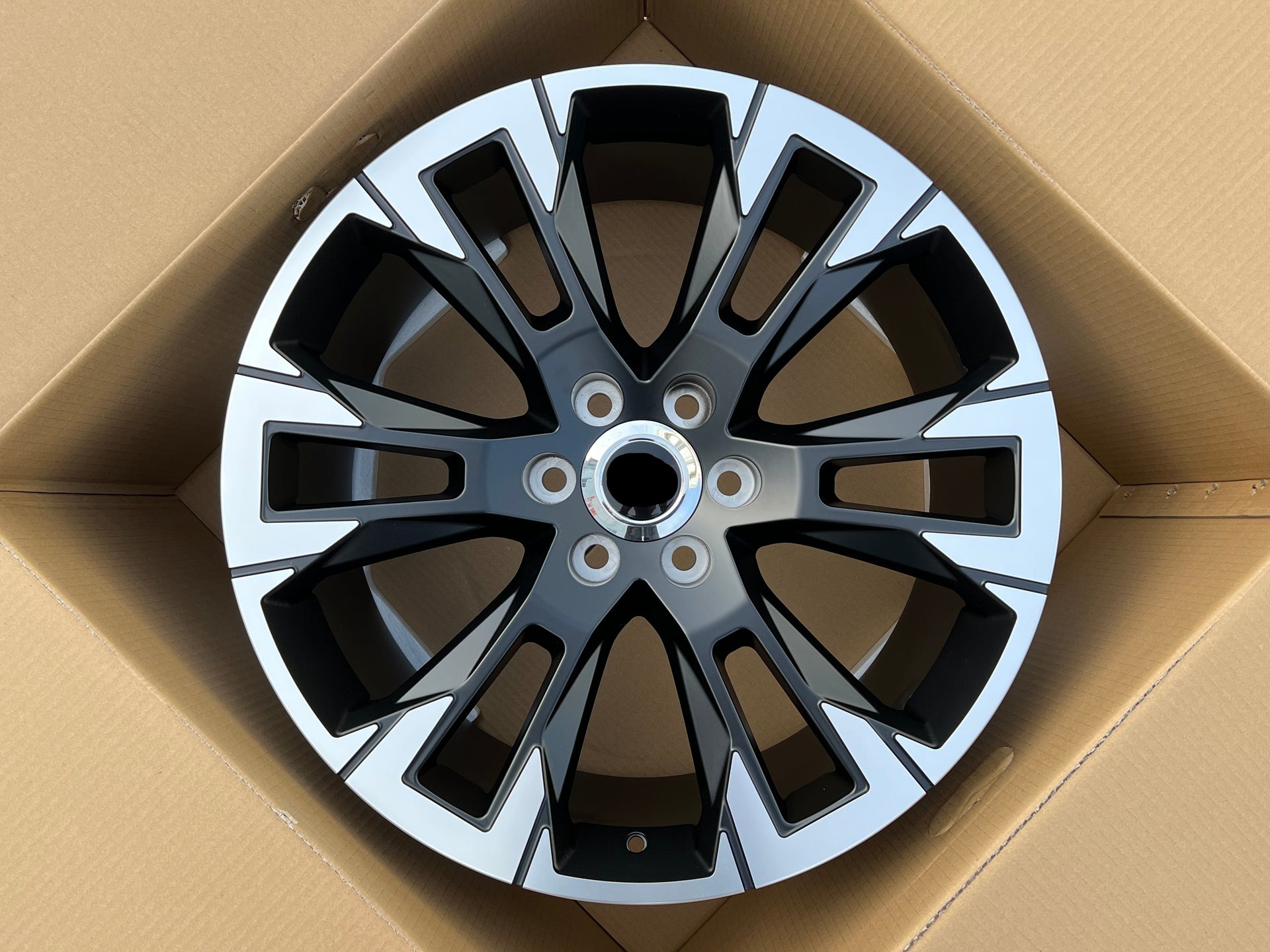 FORZA PERFORMANCE GROUP 22 INCH FORGED WHEELS RIMS for TOYOTA LAND CRUISER 300 custom fit MODELLISTA