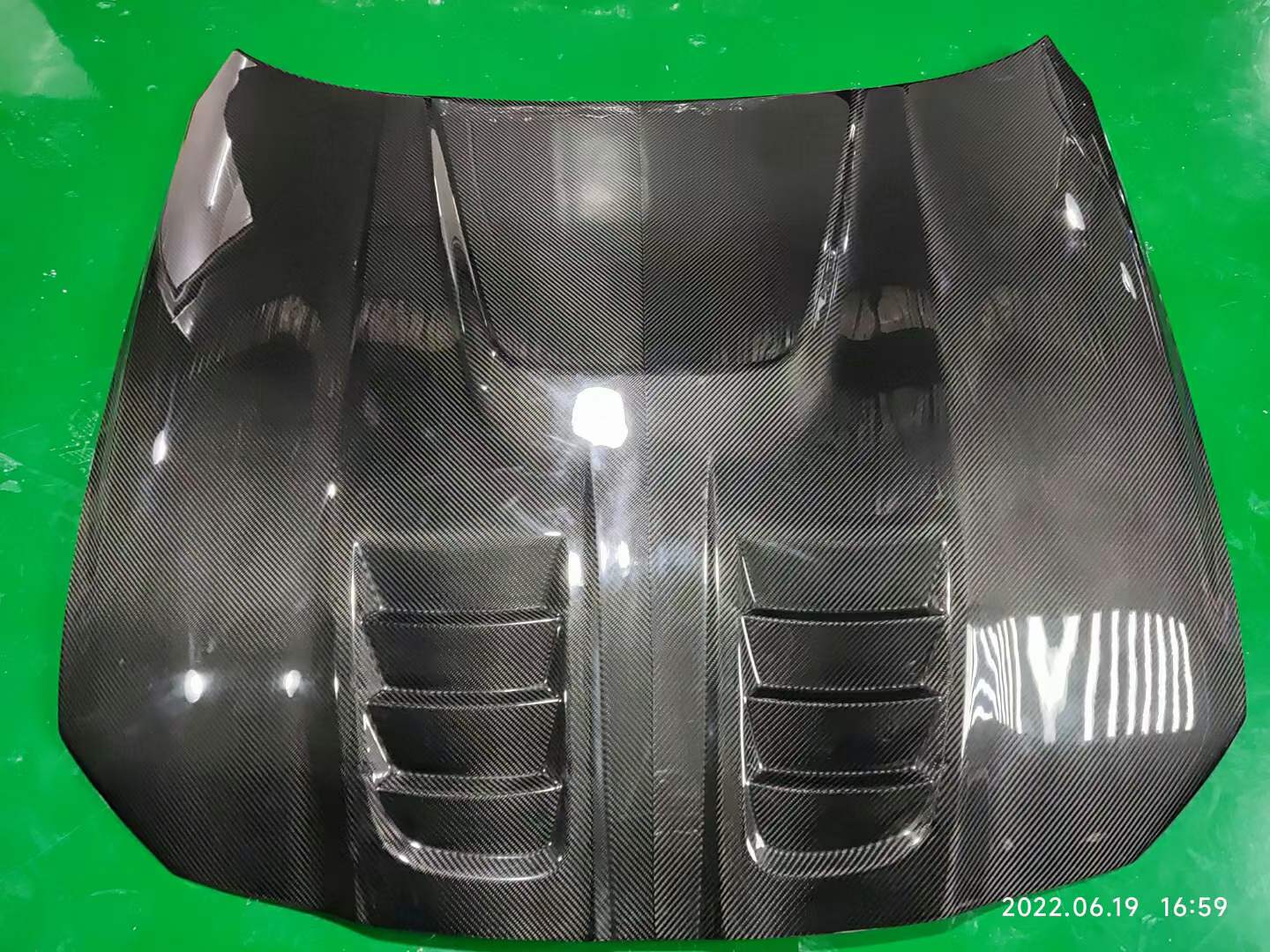 CLSGP Carbon Hood / Bonnet for BMW G82 M4 2020+  Set Include:  Hood / Bonnet ﻿Material: Carbon Fiber