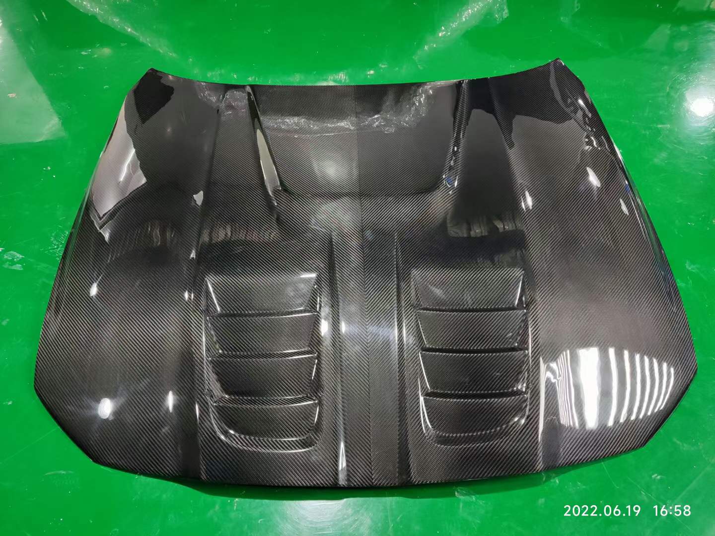 CLSGP Carbon Hood / Bonnet for BMW G82 M4 2020+  Set Include:  Hood / Bonnet ﻿Material: Carbon Fiber