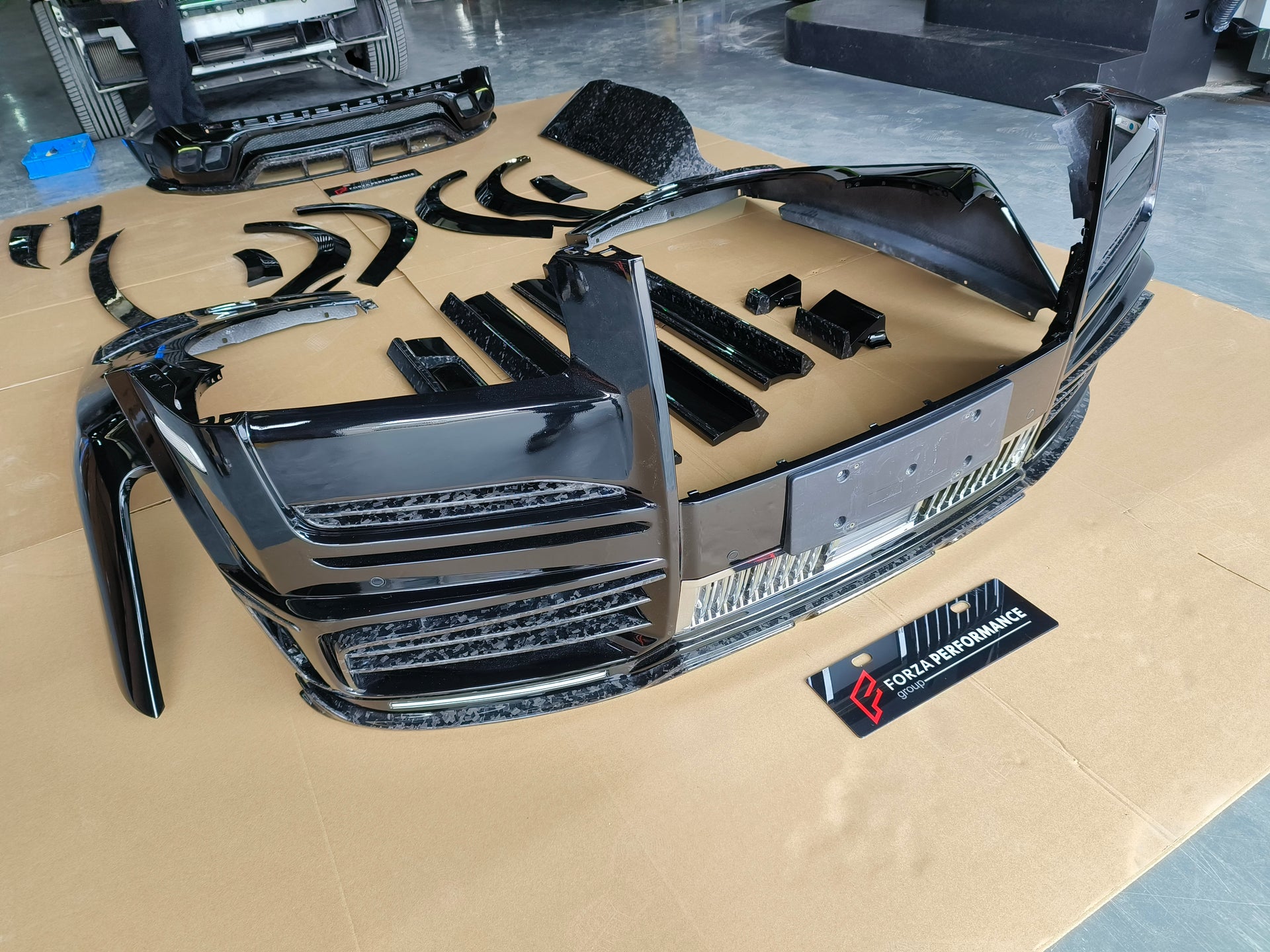 MANSORY Forged Carbon Body Kit For Rolls-Royce Cullinan  