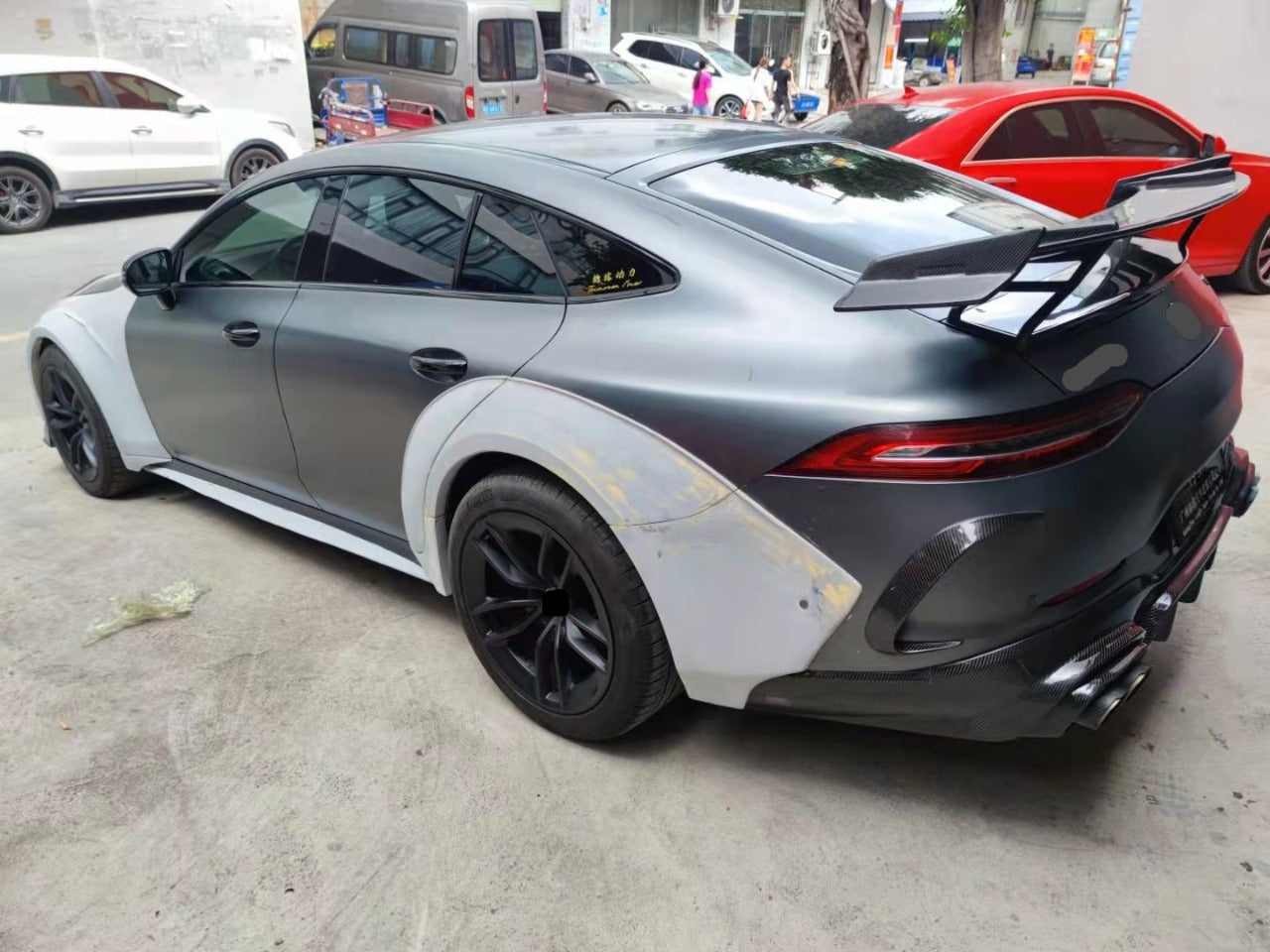 AMG GT 63 body kit rocket carbon wheels carbon diffuser spoiler side skirts side fenders front bumper carbon lip
