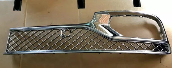 OEM Style Front Bumper Grill Black/Chrome For Bentley Fying Spur 2020+ 3SE807647 3SE807648  Set include:    Front Bumper Grill NOTE: Professional installation is required   * Each part can send separately. If you need, please contact us.