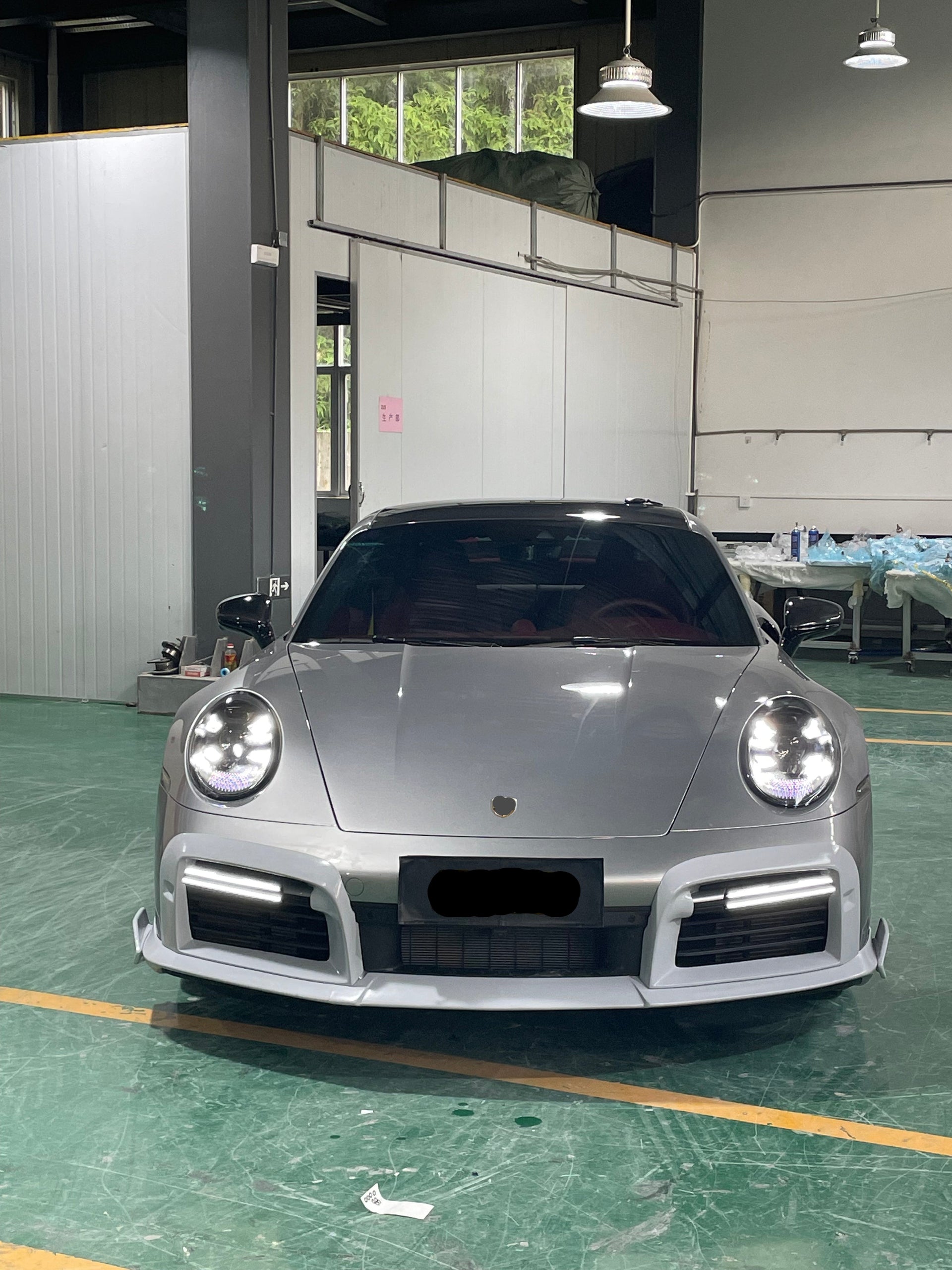 DRY CARBON BODY KIT FOR PORSCHE 911 992 TURBO TURBO S 2019+  Set includes:  Front Lip Front Air Vent Covers Side Skirts  Rear Diffuser Exhaust Tips Rear Canards Rear Spoiler