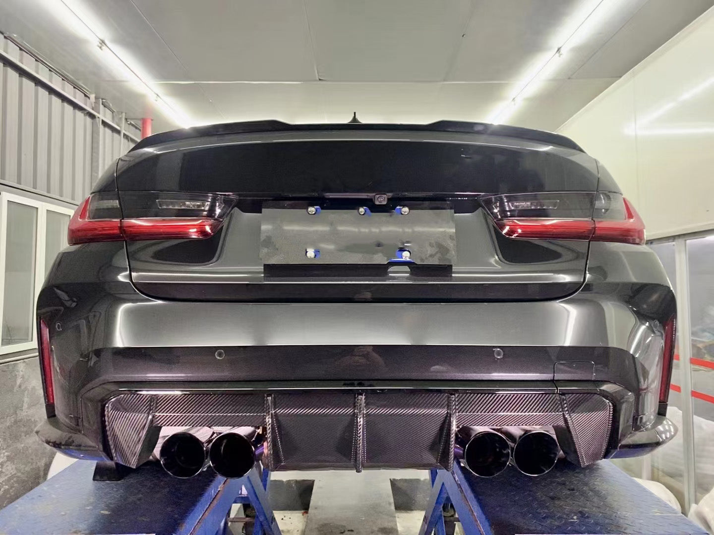 CARBON FIBER REAR DIFFUSER V2 for BMW G82 M4 2020+ – Forza Performance ...