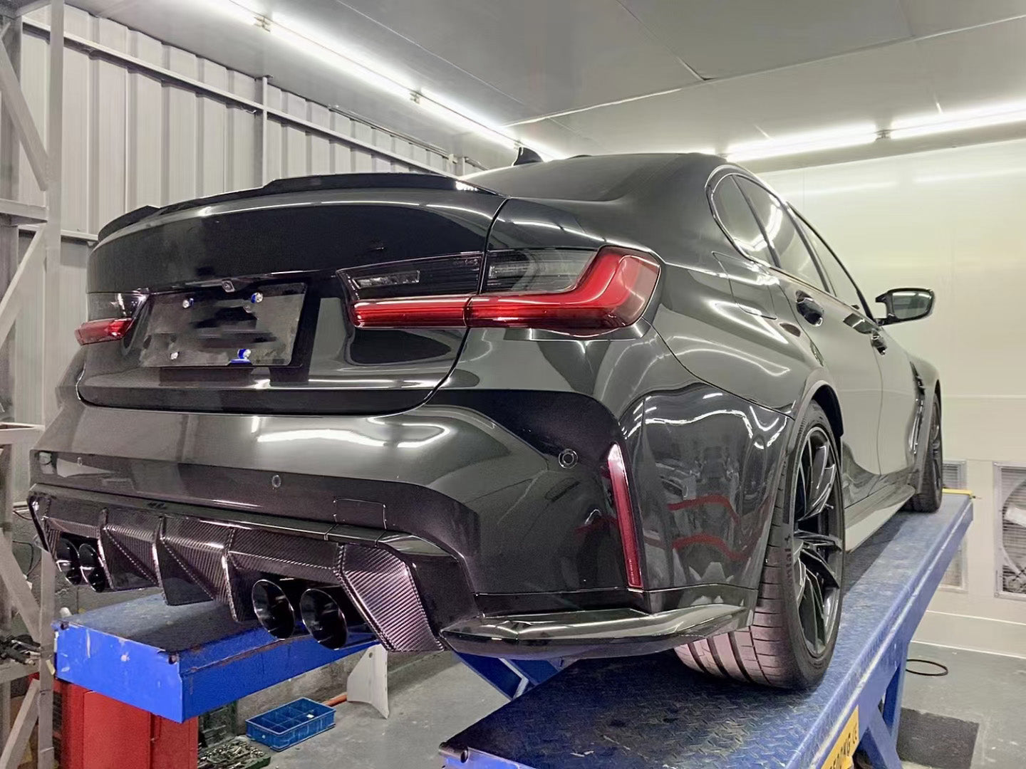 CARBON FIBER REAR DIFFUSER V2 for BMW G82 M4 2020+ – Forza Performance ...
