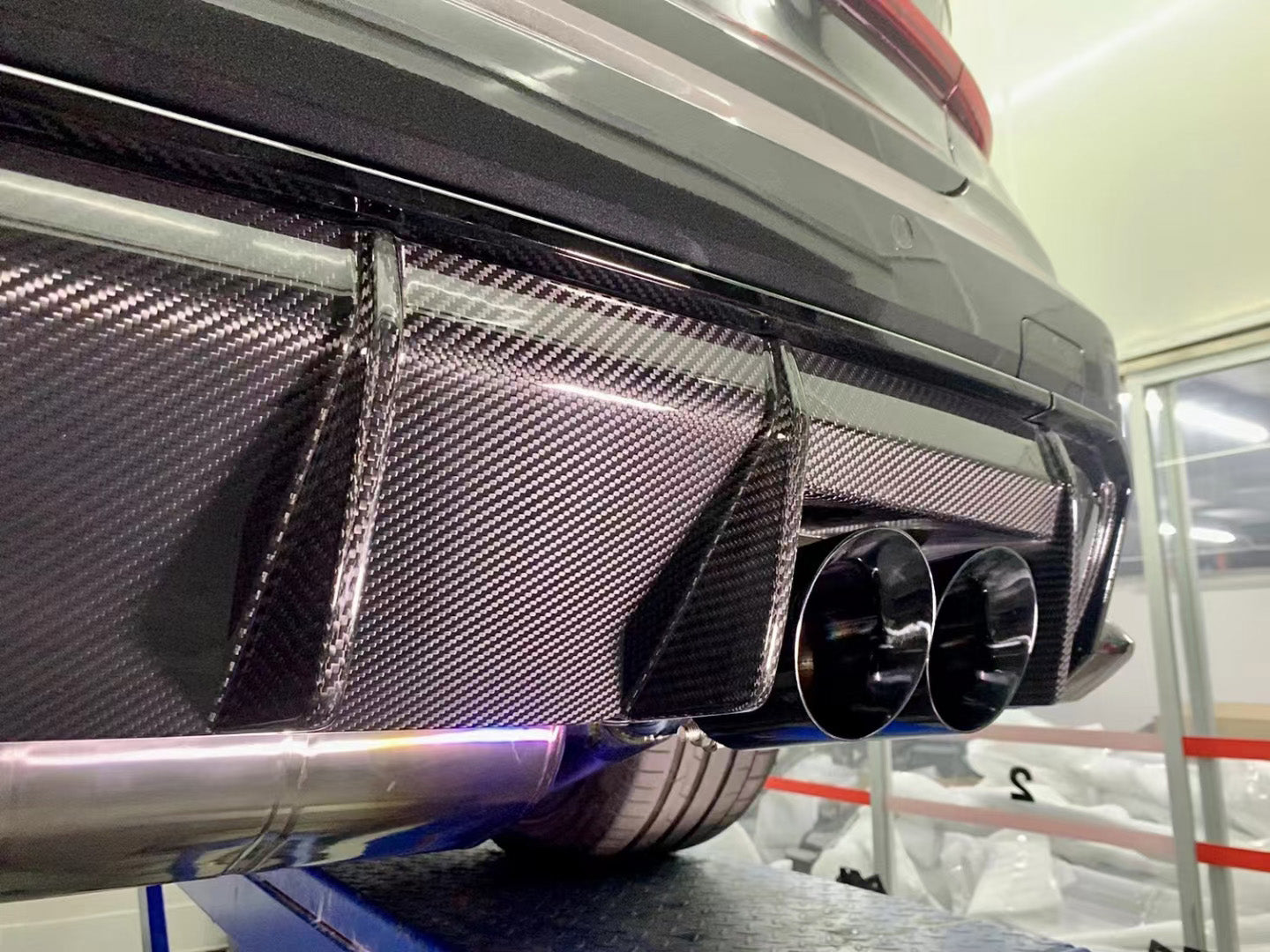 CARBON FIBER REAR DIFFUSER for BMW G82 M4 2020+
