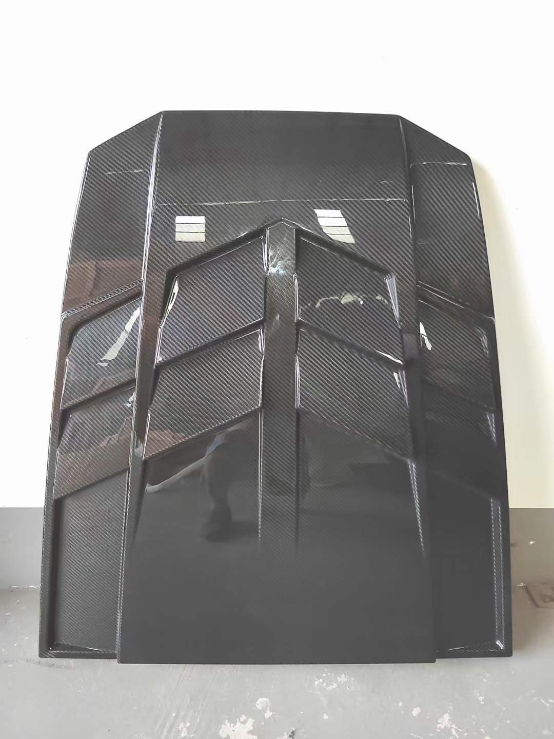 Carbon Hood Bonnet For Mercedes Benz G Class W463A W464 G63 G550 G500 2018+  Set include:  Hood/Bonnet Material: Carbon  NOTE: Professional installation is required. All hooks and hinges must be reused from original hood