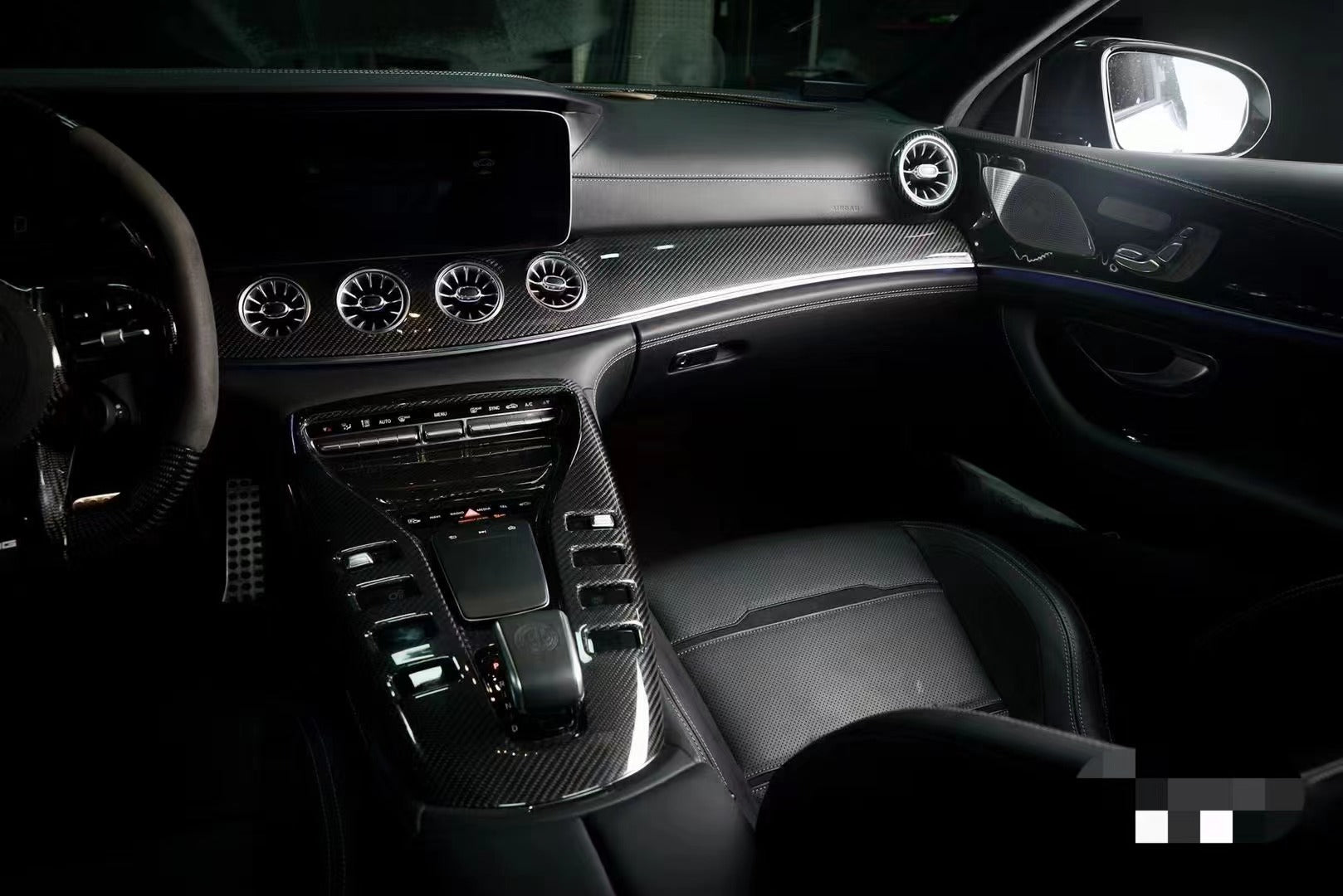 Carbon Interior Parts For Mercedes Benz AMG GT 4 Doors X290