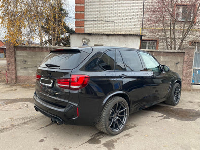We produced premium quality forged wheels rims for  BMW X5M F85  Our wheels sizes:  Front 21 x 10.5 ET 21  Rear 22 x 11.5 ET 28  Finishing:   Forged wheels can be produced in any wheel specs by your inquiries and we can provide our specs