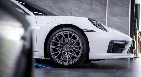 We produced premium quality forged wheels rims for  PORSCHE 911 991.2  Our wheels sizes:   Front 20 x 9 ET 41  Rear 21 x 11.5 ET 67  Finishing: Gunmetal  Forged wheels can be produced in any wheel specs by your inquiries and we can provide our specs